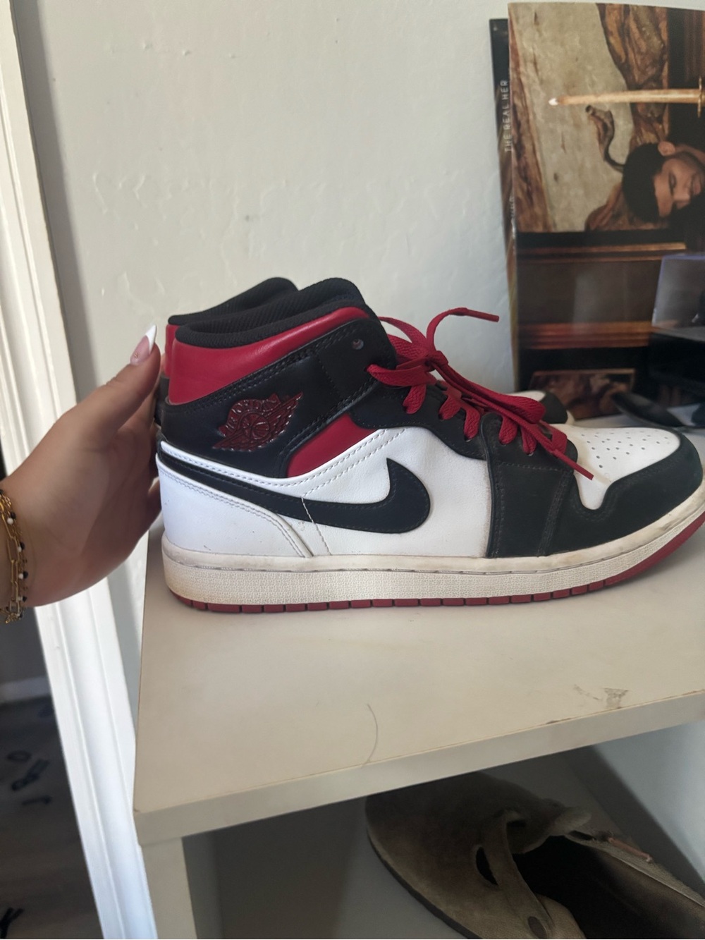 Nike High-Top Sneakers - White/Black/Red